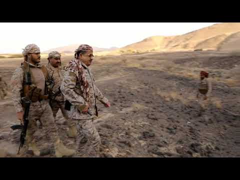 اليمن اليوم- شاهد: زيارة وزير الدفاع الفريق المقدشي لجبهة المشجح غربي مأرب1710938/0