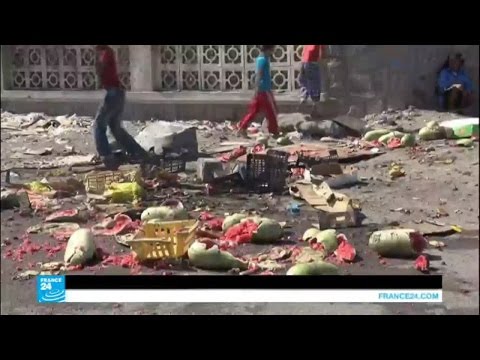 بالفيديو استهداف موكب محافظ عدن ومدير الشرطة فيها بسيارة مفخخة