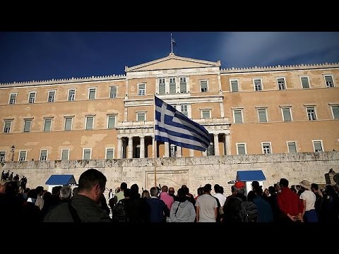 بالفيديو شاهد اليونان بانتظار ضريبة جديدة على الاغذية والخدمات