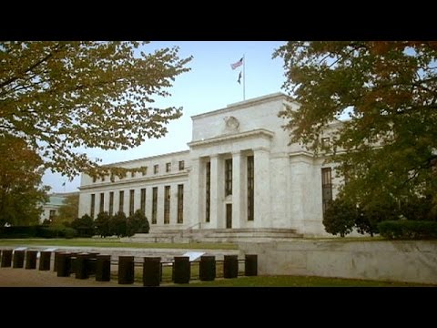 بالفيديو الاحتياطي الفيدرالي يُؤكد أن احتمال رفع سعر الفائدة وارد