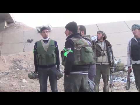 بالفيديو شاهد المعارضة تنسحب من جيرود مقابل وقف غارات الأسد