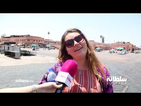 سياح أجانب يباركون العيد للمغاربة ويقولون مبروك عيدكم من مراكش