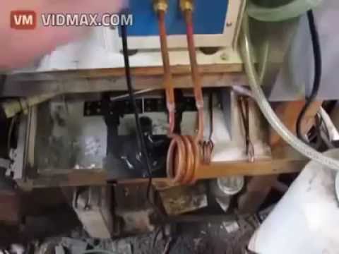 بالفيديو ماذا يحدث لسكين عند مرورها من فتحة ملف كهربائي