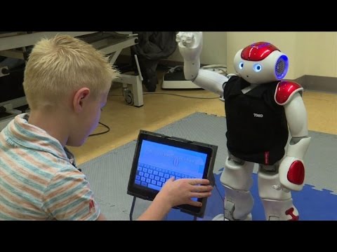 شاهد الروبوت تشارلي الصديق الجديد للأطفال المصابين بالسكري