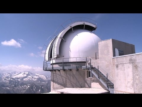 فيديو مرصد بيك دو ميدي يراقب النجوم