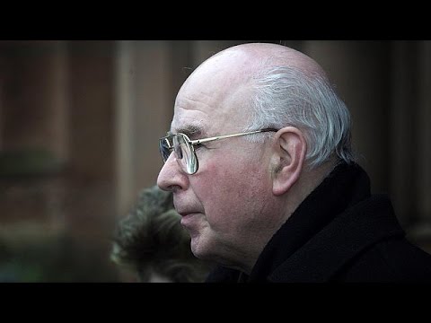 بالفيديو وفاة القسيس إدوارد دالي  في ايرلندا الشمالية