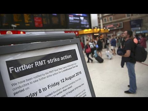 بالفيديو إضراب 5 أيام في السكك الحديد جنوب لندن