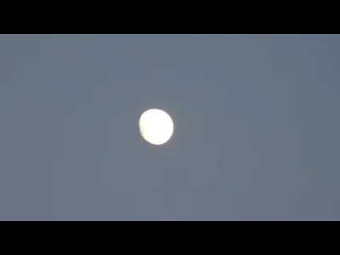 بالفيديو القمر عن قرب من خلال كاميرا خارقة