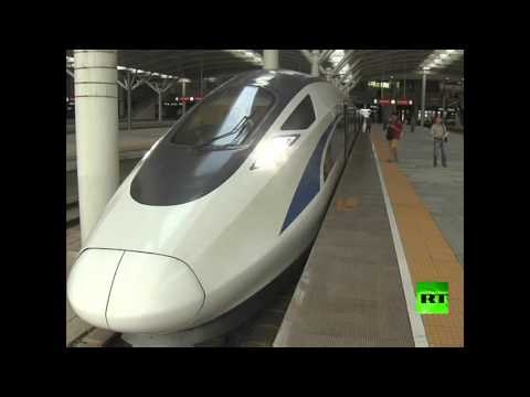 بالفيديو أسرع قطار في العالم يدخل الخدمة في الصين