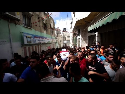 بالفيديو شاهد تشييع فلسطيني قتل برصاص الجيش الاسرائيلي جنوب الخليل