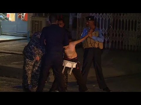 بالفيديو الشرطة العراقية تحبط محاولة طفل تفجير نفسه