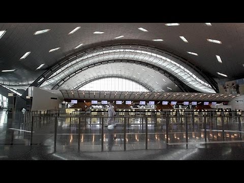 مطار الدوحة يفرض رسومًا على المسافرين المغادرين
