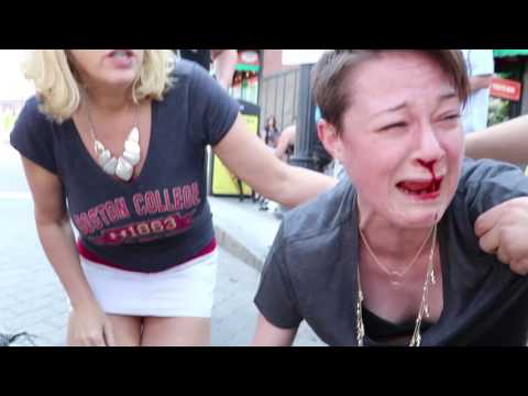 بالفيديو شاهد هجومًا وحشيًا لـبيتبول في أحد شوارع أميركا