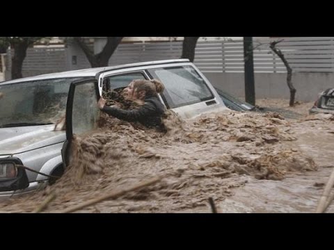 شاهد فيضانات هائلة تضرب المدن المغربية