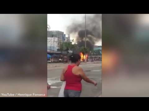 شاهد  لحظة انفجار شاحنة مليئة بـالأنابيب في البرازيل