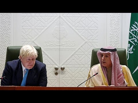 وزير الخارجية البريطاني يؤكد على أهمية الصراحة في العلاقة مع السعودية