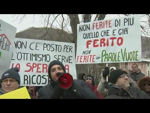احتجاجات ضحايا زلزال إيطاليا
