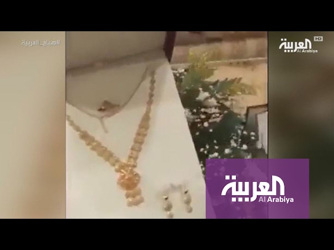 بالفيديو  سعوديان يقيمان حفلة لوالدتهما بعد زواج والدهما عليها