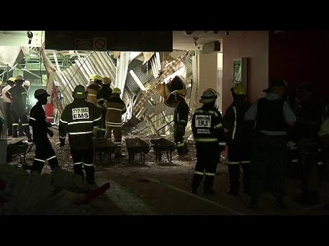 شاهد انهيار سقف مستشفى في جوهانسبرغ يخلف خمسة جرحى