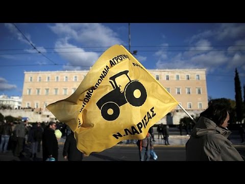 المزارعون اليونانيون يحتجون على زيادة الضرائب