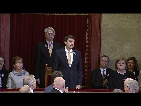 مؤسّس حزب فيدتش يانوش أيدر رئيسًا للمجر لولاية ثانية