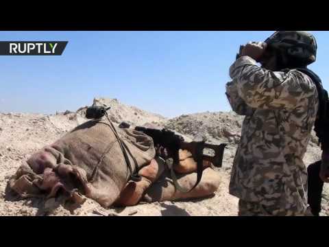 القوات الحكومية السورية تشنّ العملية على موقع داعش غربي دير الزور