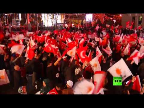 مسيرة حاشدة في تركيا بعد التصويت لصالح التعديلات الدستورية