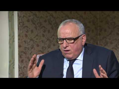 شاهد سفير الجزائر في موسكو يتحدث عن أزمة مالي