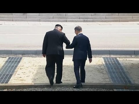 شاهد رئيس كوريا الشمالية يتجاوز خط الهدنة العسكري
