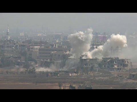 شاهد القوات الحكومية السورية تشدد من ضرباتها ضد داعش في جنوب دمشق