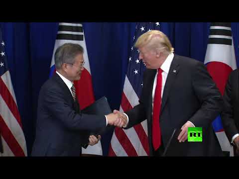 شاهد لحظة توقيع ترامب على اتفاقية جديدة مع كوريا الجنوبية