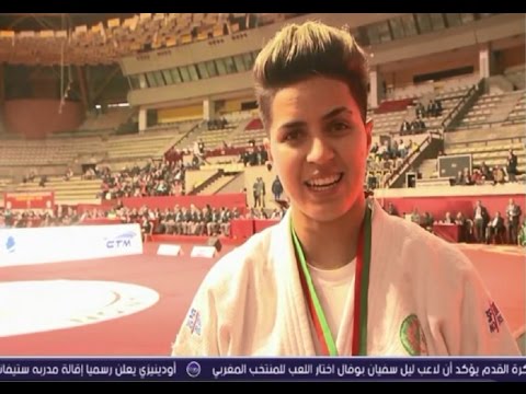 لاعبة جودو جزائرية تحرز ميدالية و تهديها للشعب المغربي و الجزائري