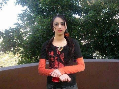 شاهد يمني يقتل زوجته بسبب نشر صورها