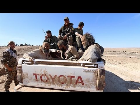 بالفيديو المعارضة تستعيد بلدة تسيل من فصائل موالية لتنظيم داعش 