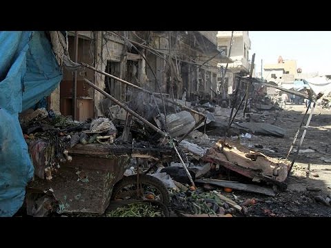 شاهد قصف جوي لقوات النظام السوري لسوقين شعبيين