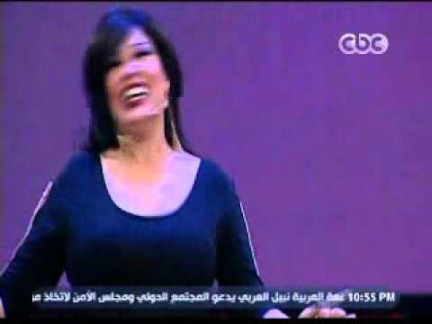 بالفيديو وصلة رقص لـ«فيفى عبده» مع «أبلة فاهيتا»